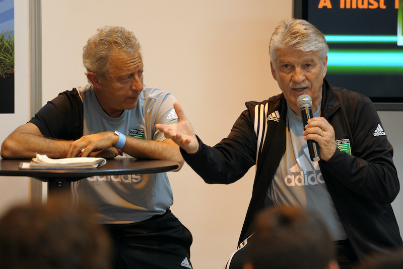 ALF_Galustian_and_Charlie_Cooke_explain_Coerver_Coaching_at_a_coaching_convention_football4football